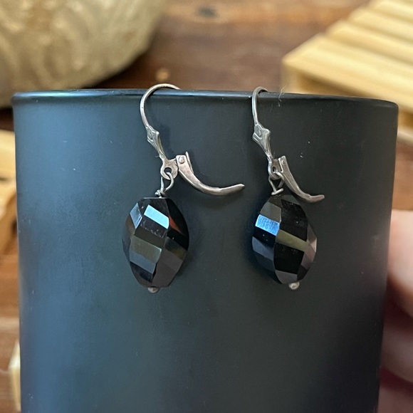 Vintage Jewelry - Vintage Black Earrings